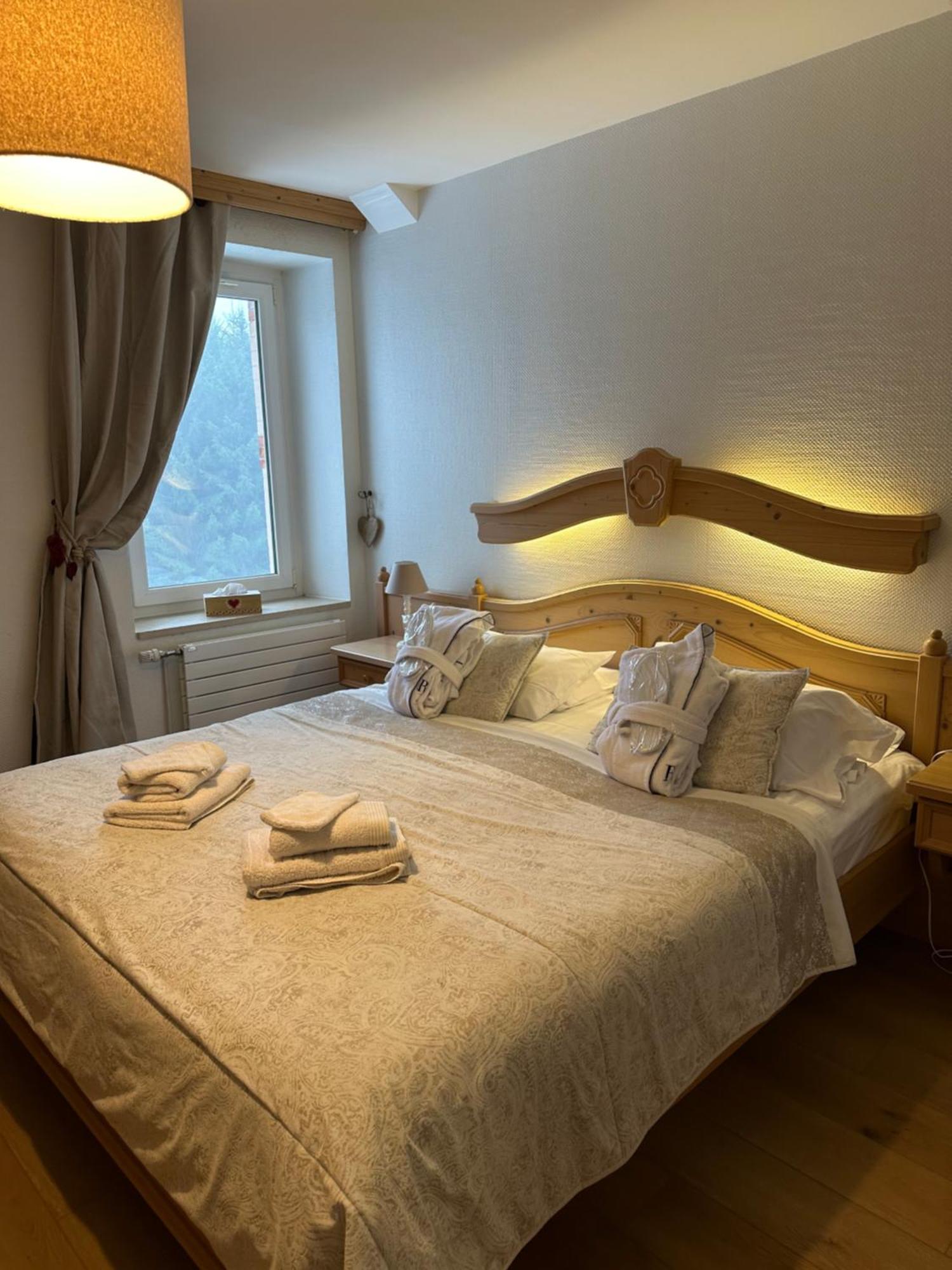 Maison La Deviniere - Sauna Et Spa Compris Accessibles Toute L'Annee Ксорюпт-Лонжме Экстерьер фото