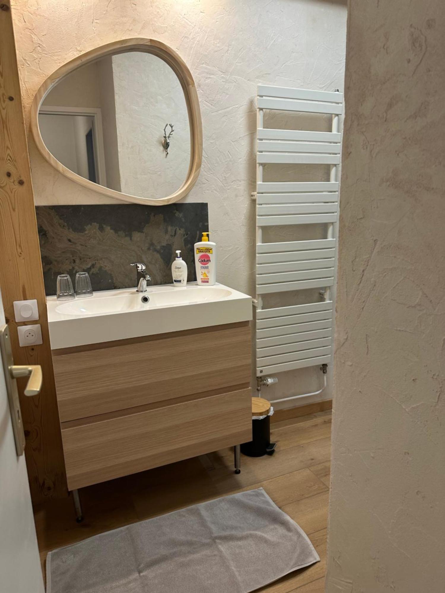 Maison La Deviniere - Sauna Et Spa Compris Accessibles Toute L'Annee Ксорюпт-Лонжме Экстерьер фото