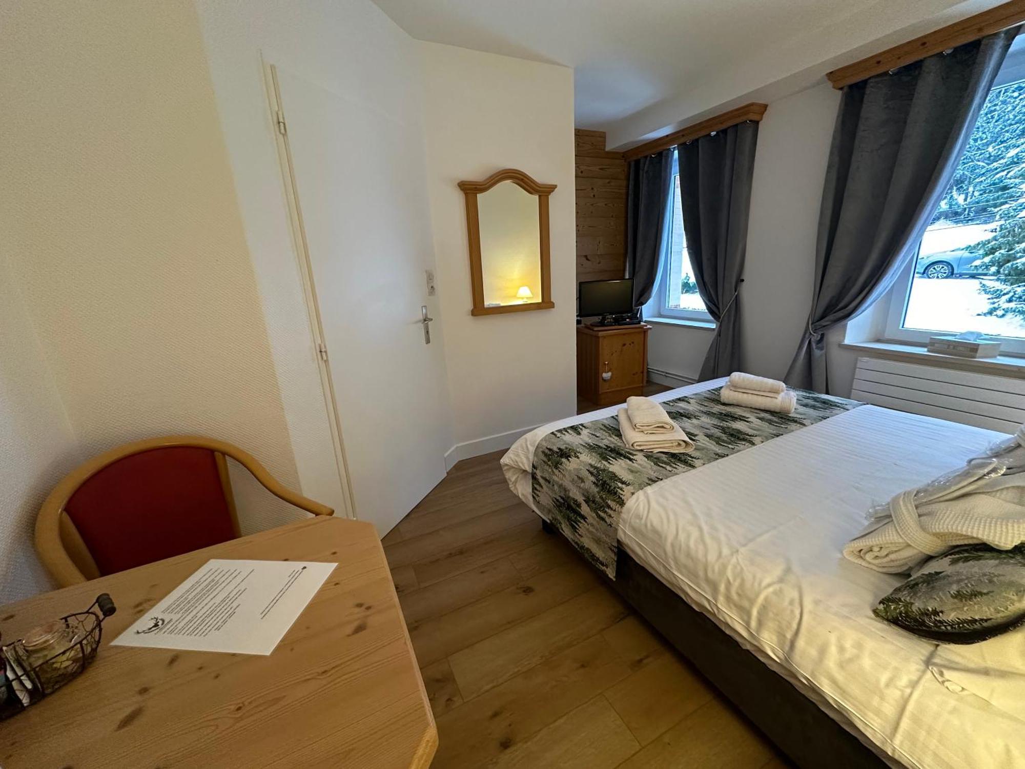 Maison La Deviniere - Sauna Et Spa Compris Accessibles Toute L'Annee Ксорюпт-Лонжме Экстерьер фото