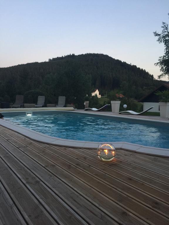 Maison La Deviniere - Sauna Et Spa Compris Accessibles Toute L'Annee Ксорюпт-Лонжме Экстерьер фото
