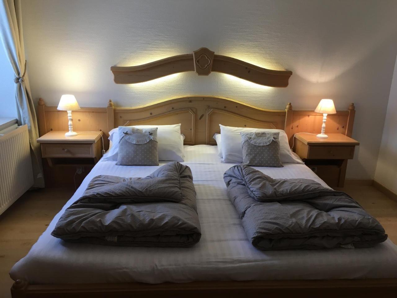 Maison La Deviniere - Sauna Et Spa Compris Accessibles Toute L'Annee Ксорюпт-Лонжме Экстерьер фото